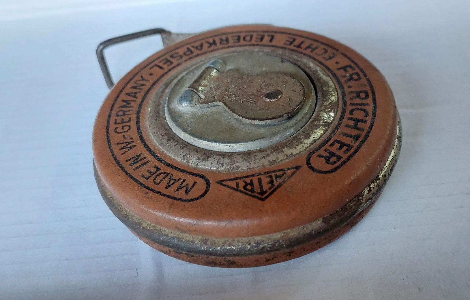 Vând ruletă vintage de colecție