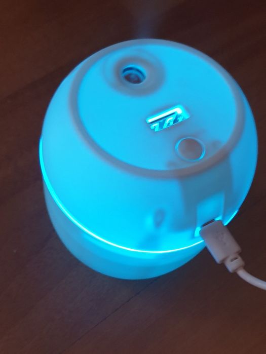 Difuzor de uleiuri (220 ml)