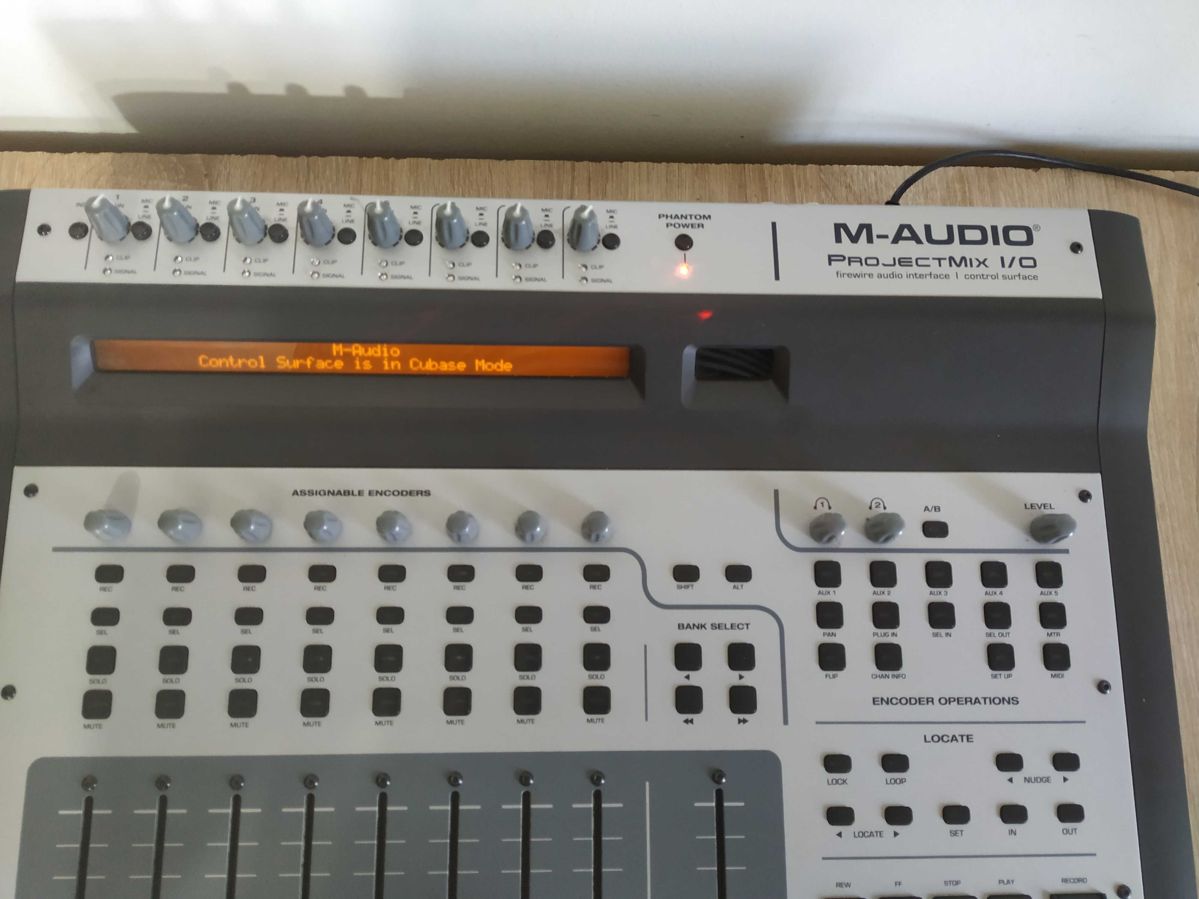 MIXER digital M-AUDIO project mix i/o