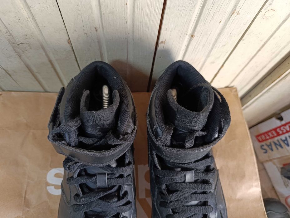 ''Nike Air Force 1 Mid Black''оригинални мъжки маратонки 43 номер