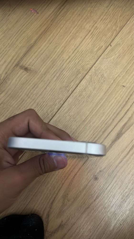 iPhone 12 , без гарантии