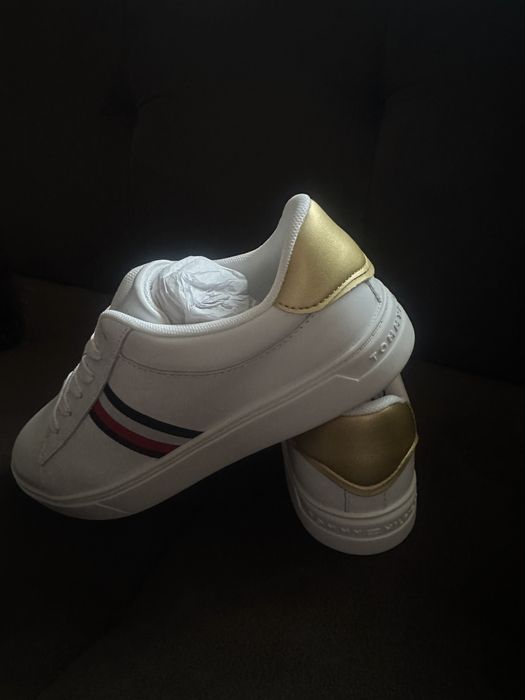 Чисто нови маратонки Tommy Hilfiger – номер 36