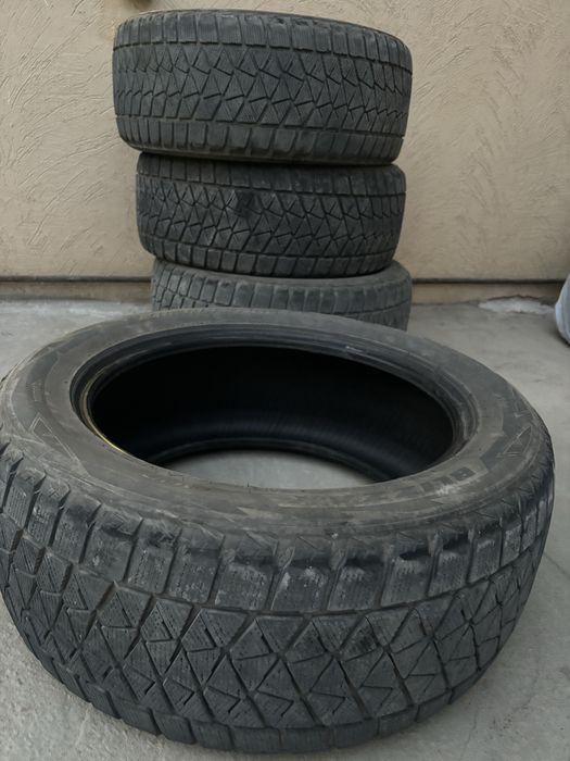 Шины для Land Cruiser 200 зимние 285/50 20R