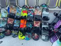 Vind placi snowboard