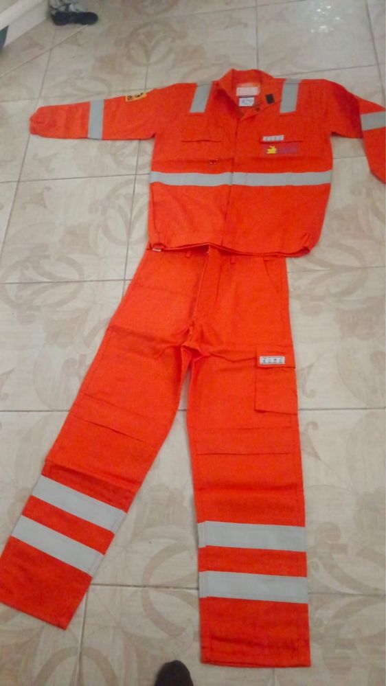 Продам рабочую спецовку