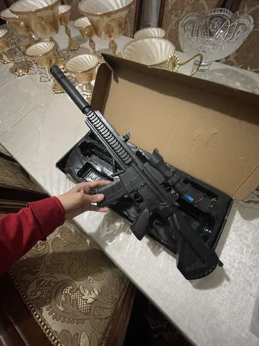 Автомат Игрушечный стрелает орбизами