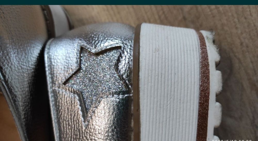 Дамски сребристи кожени  обувки 38 н