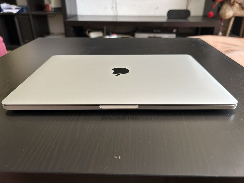 Macbook Pro A1989 13" i5 8GB RAM 256GB 394 cicluri