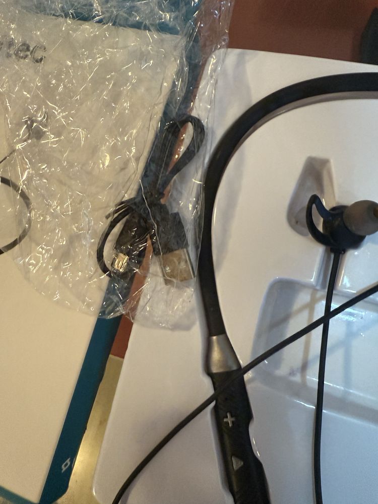 Безжични слушалки ttec