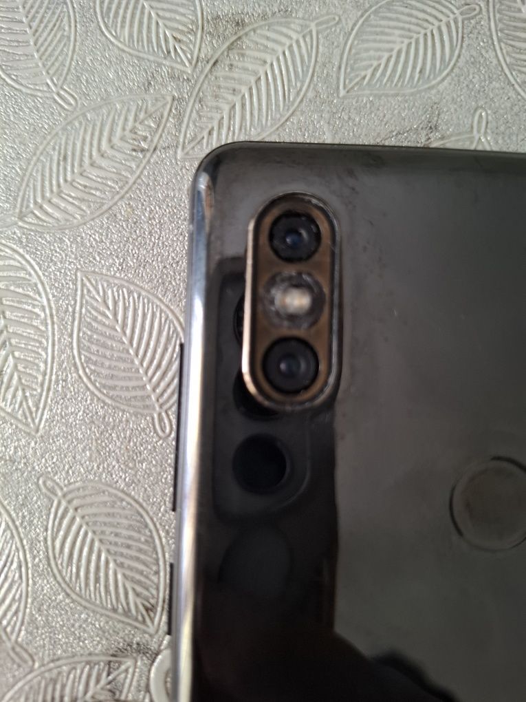 Продам или обменяю xiaomi mi mix 2s