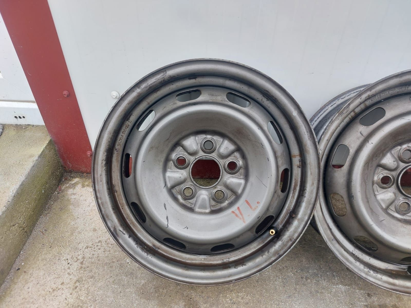 100 lei! Set jante tabla pe 14 pentru Toyota! Distanta 5x114,3