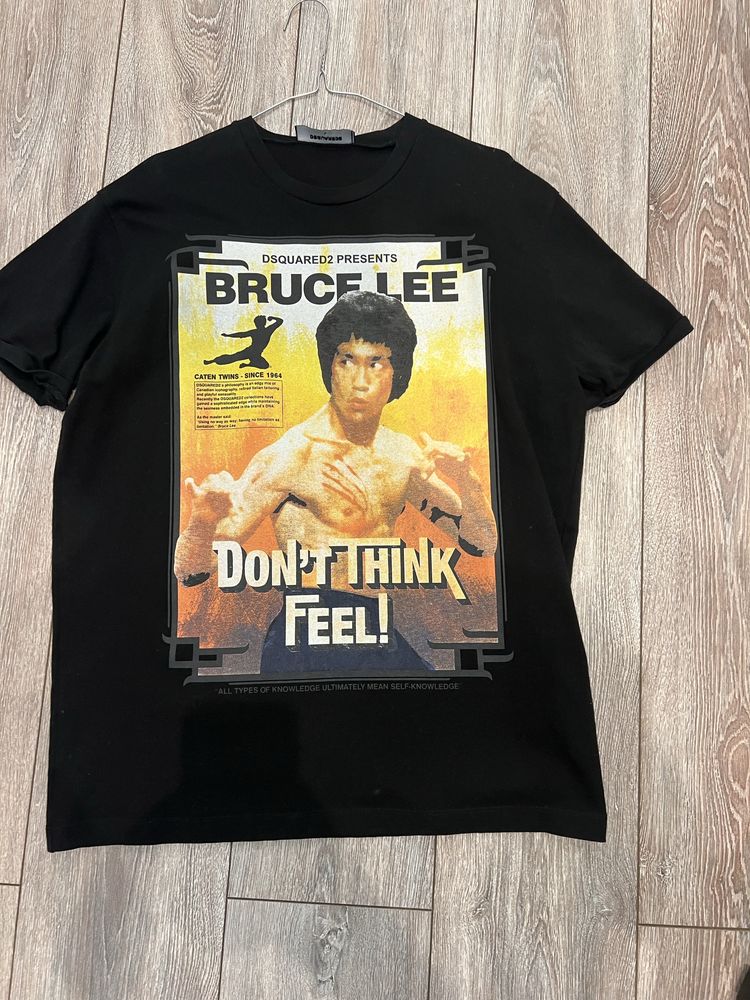 Tricou Dsquared2 model bruce lee