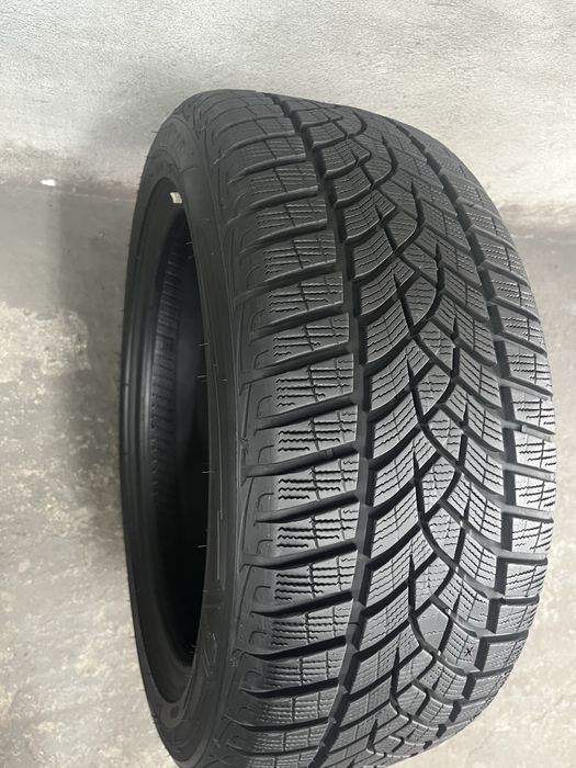 Anvelopa goodyear 225/50/17
