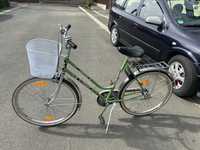 Bicicleta verde de dama