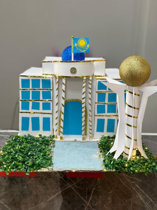 Макет Ақорда и байтерек. 7000тг (светиться)