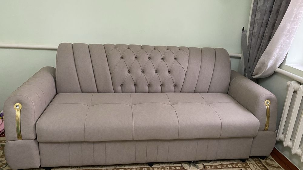 Продам Диван большой и средний, раскладной