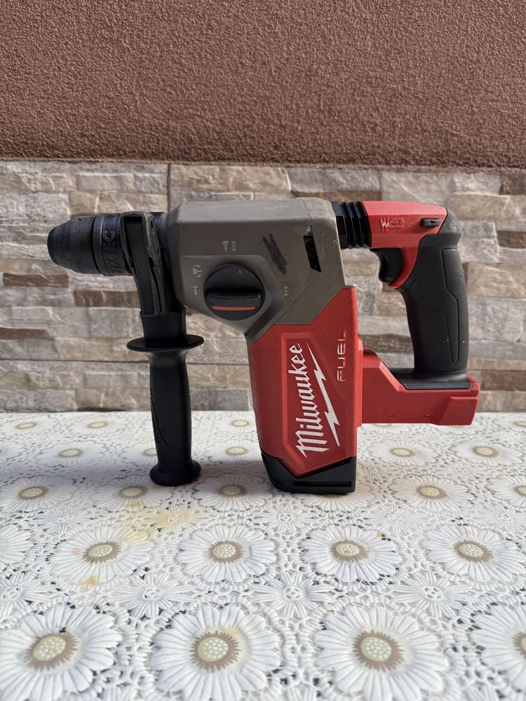 Акумулаторен безчетков перфоратор MILWAUKEE M18FHX-0X, 18 V, 2.5 J,