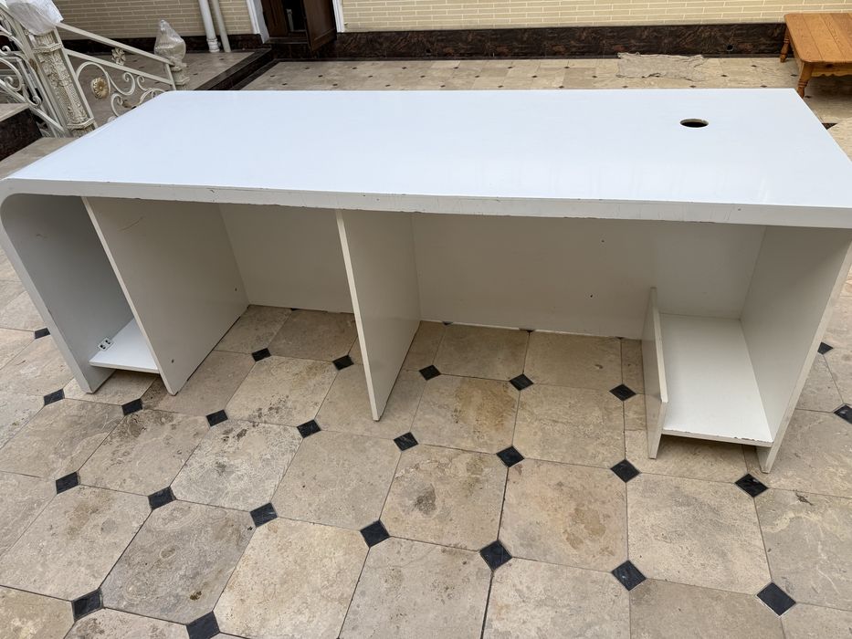 стол оффисный 3/1 метров