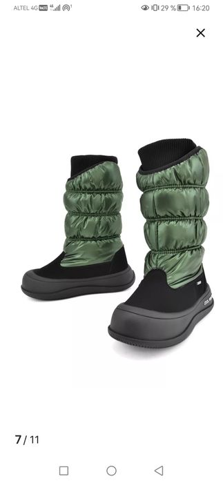 Продам детские зимние сапоги