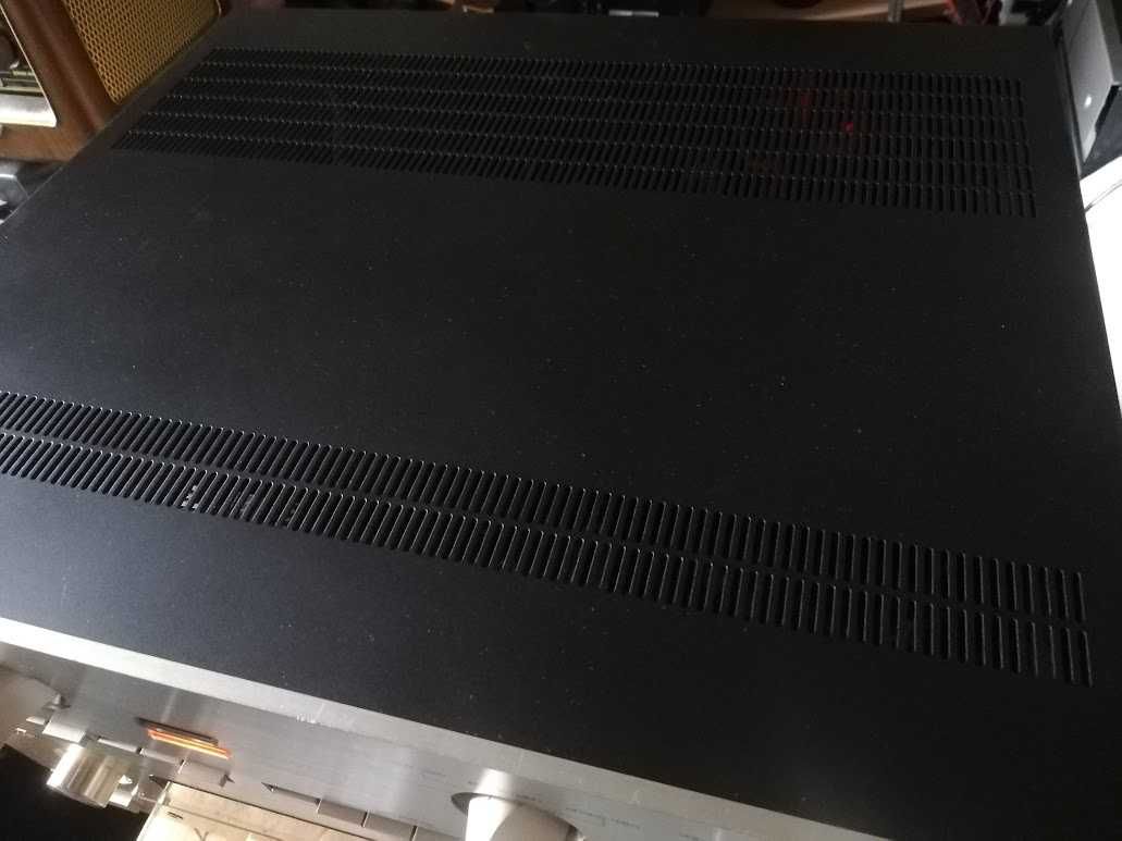 vand statie,amplificator,deck,LUXMAN L410