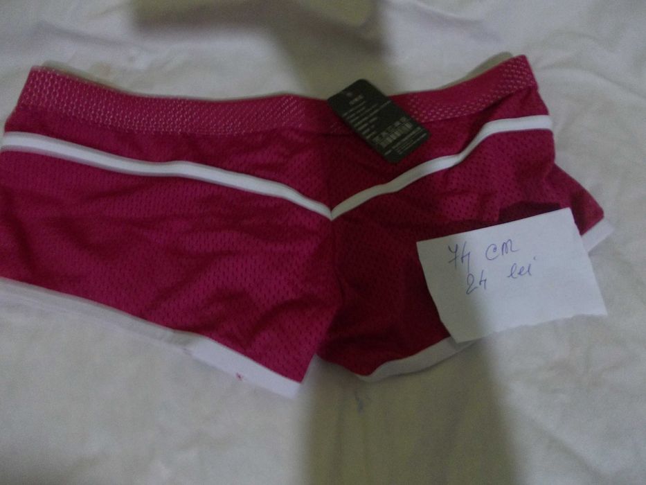 Boxeri pentru inot