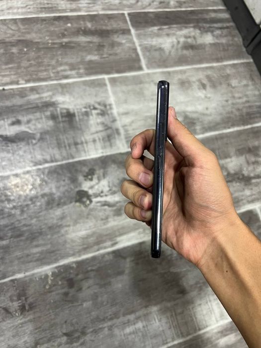 Samsung S22 8/256