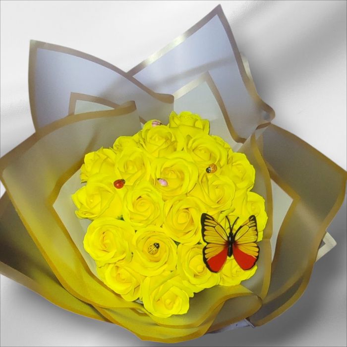 Buchet 21 trandafiri din sapun