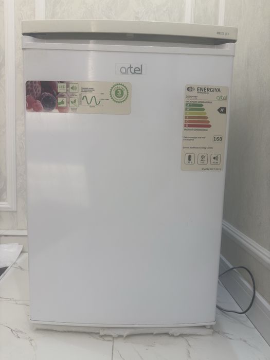Artel muzlatgich sotladi