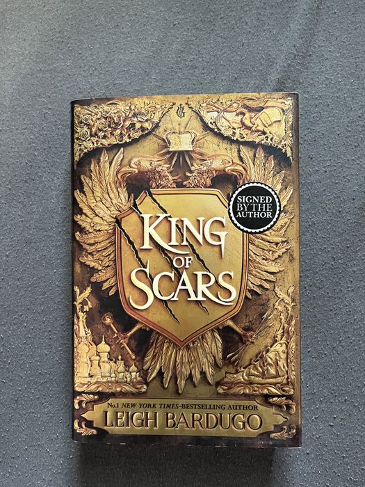 Лий Бардуго - Крал на белези / King of Scars