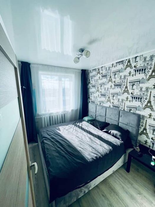 Продаётся 2хкомнатная квартира, р-н 8 школы! новая планировка