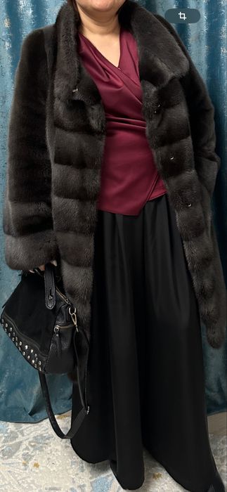 Шуба   норковая  в  отличном  состоянии