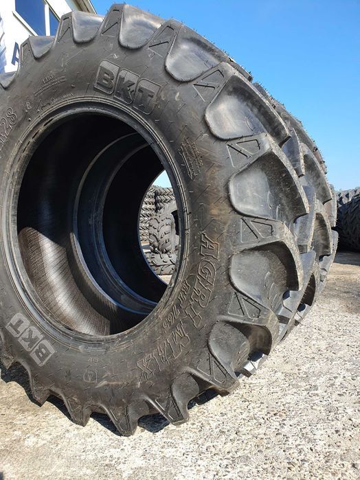 Cauciucuri agricole 420/70R28 BKT Agrimax pentru utilaje grele OZYW