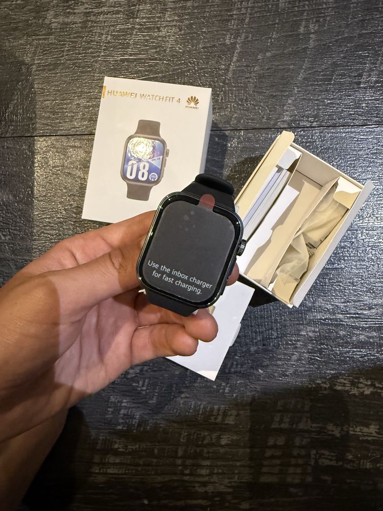 Huawei watch fit 4 - черен НОВ