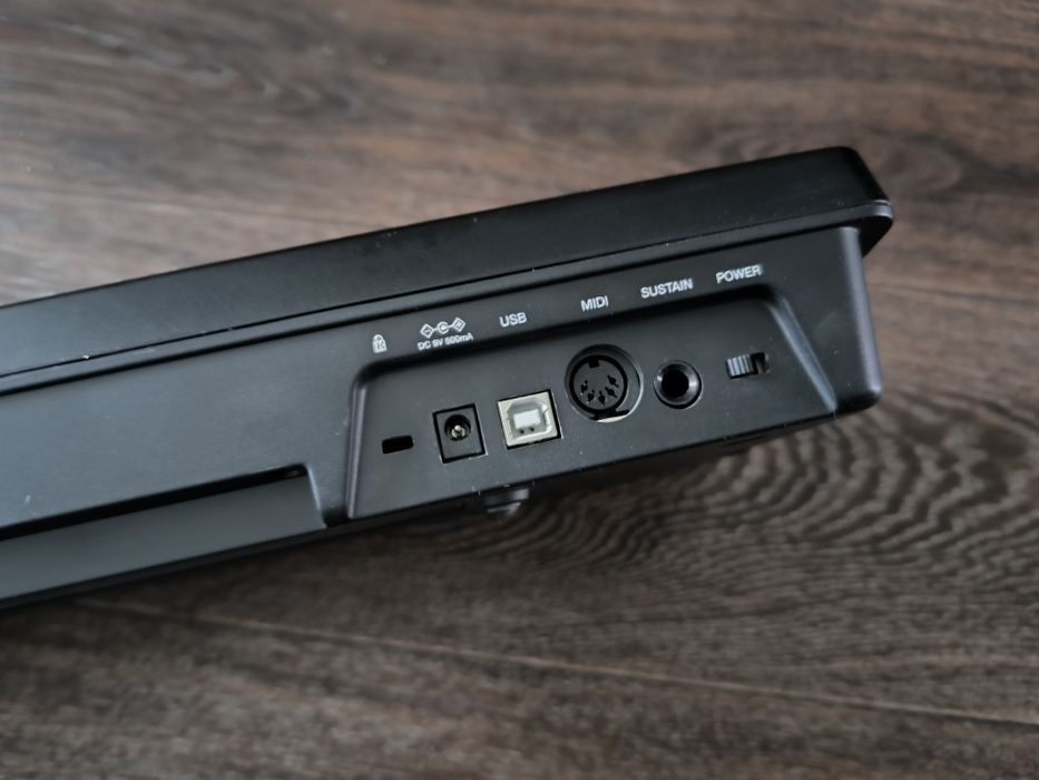 Продам миди клавиатуру, midi keyboard  m-audio