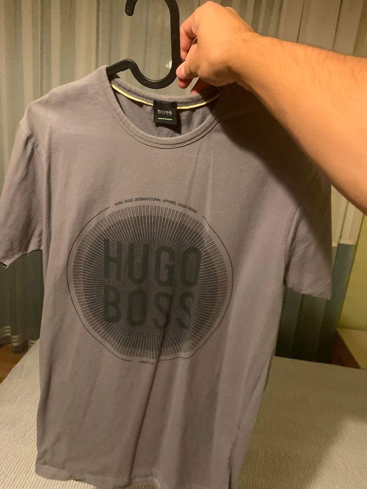 Тениски HUGO BOSS.Оригинални!!!