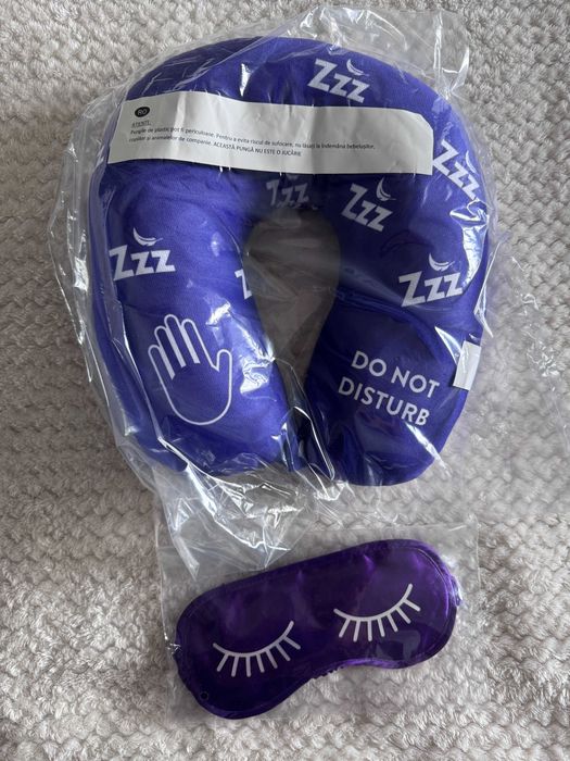 Set masca de ochi pentru dormit si perna de gat