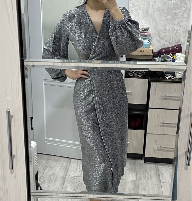 Продам платье