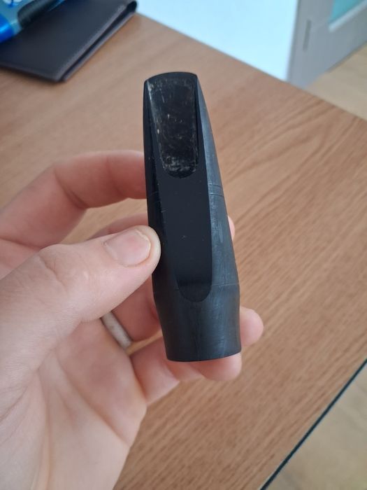 Vând Vandoren a27 v16 s+ stare perfectă de funcționare ton plăcut