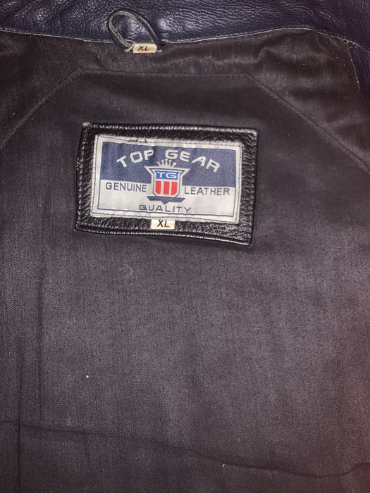 De vanzare trening sergio tacchini purtat doar O Data ..