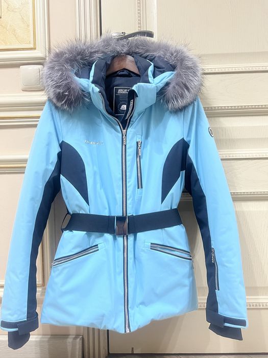 Продам куртку спортивную Hign experience