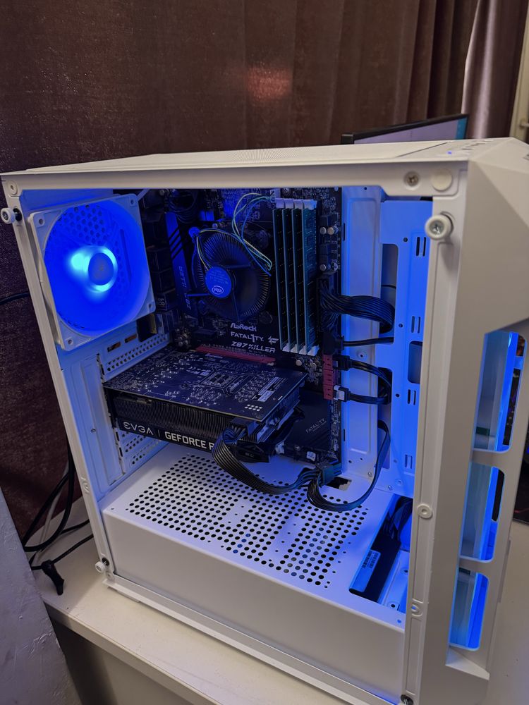 Бюджетен Геймърски компютър Xeon 1280v3 /RTX 2060/32GB RAM