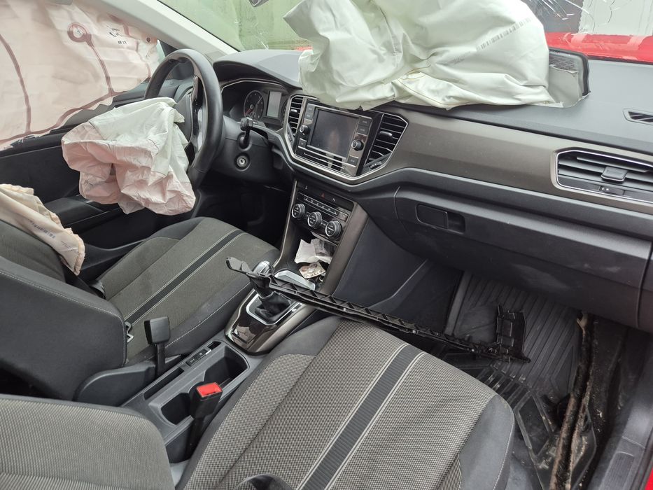 Dezmembram Volkswagen T Roc 2018 1.5tsi DAD