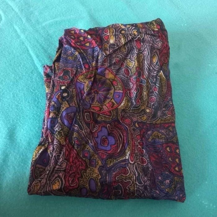 Платове. Цена-10лв.(цената е обща за петте парчета).