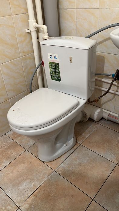 Продам б/у унитаз