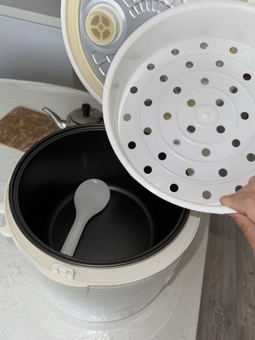 Срочно продается рисоварка