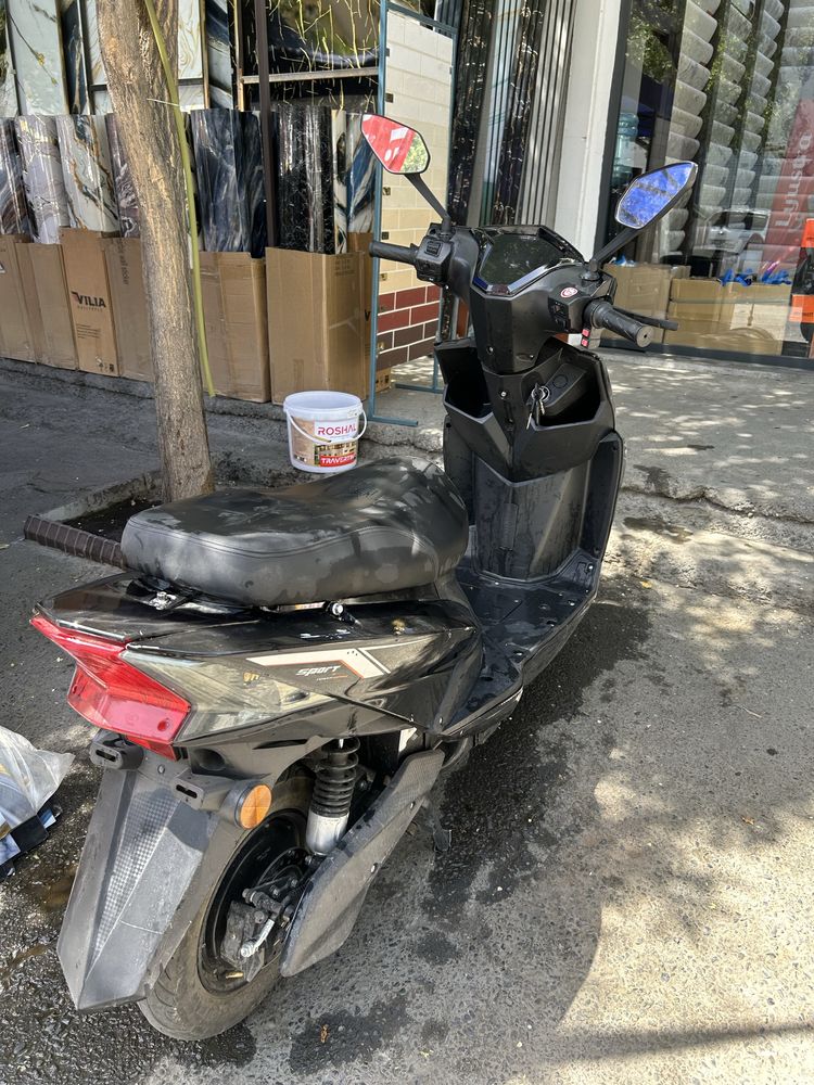 skuter 72 volt 6 ta akumlator 70 km yangi arginal zaryat malibu signal