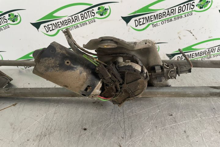 Motoras stergatoare volan pe stanga 1H1 955 113 A Volkswagen VW Golf