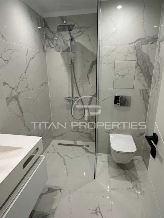 Продава се Тристаен апартамент в Пловдив, Остромила - 276 кв.м за 1250 €/кв.м - Снимка #7