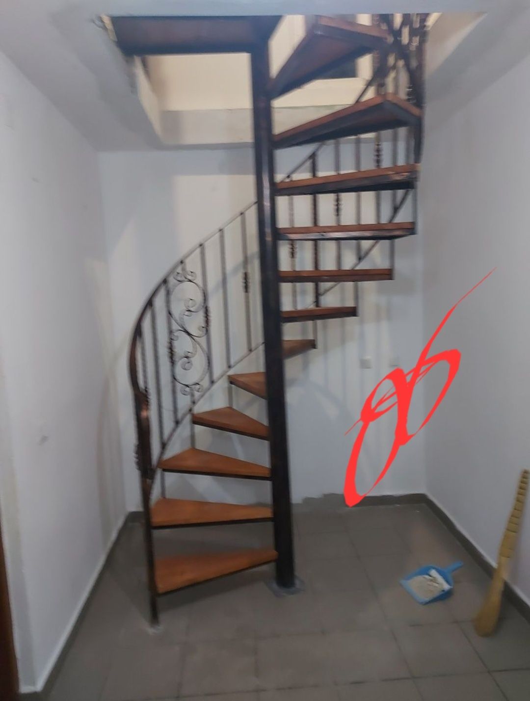 Scari modele noi
