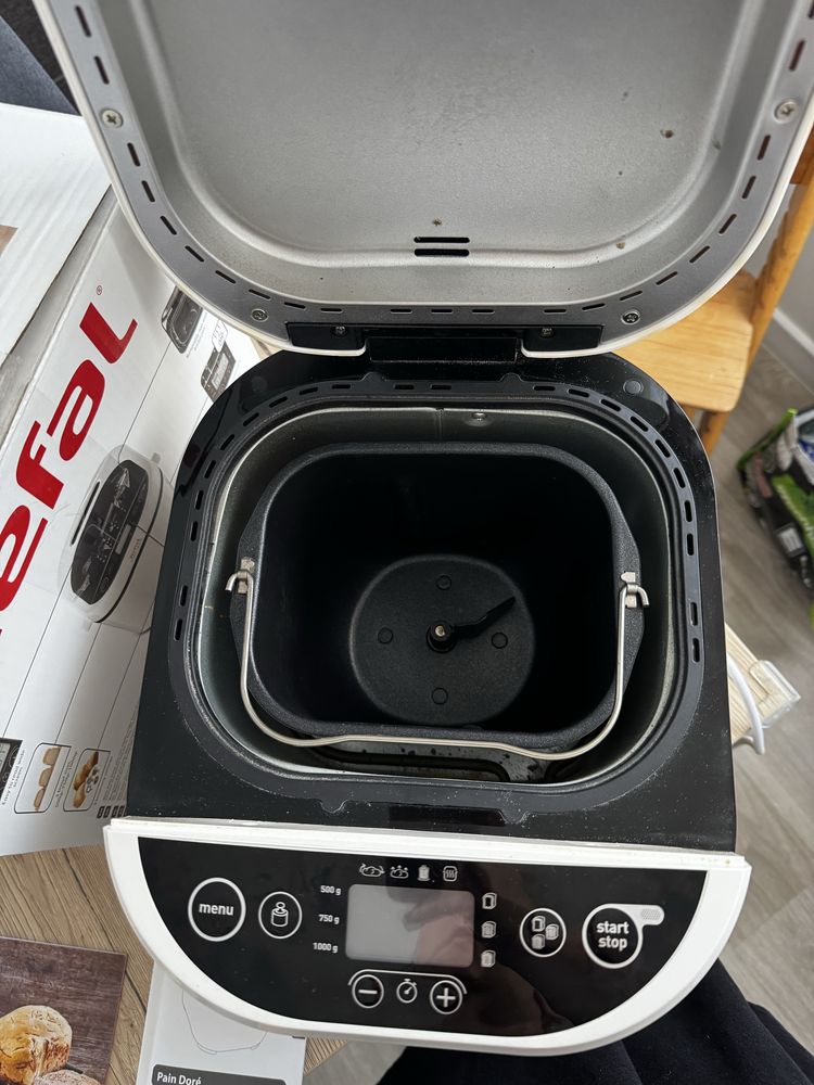 Aparat de paine Tefal